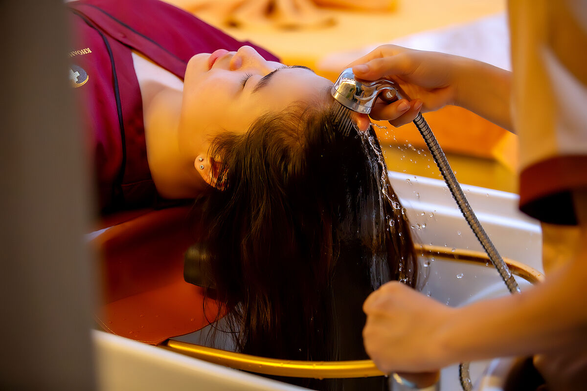 Phòng gội đầu dưỡng sinh thảo dược tại cơ sở Tống Gia – mô hình spa dưỡng sinh được chuyển giao